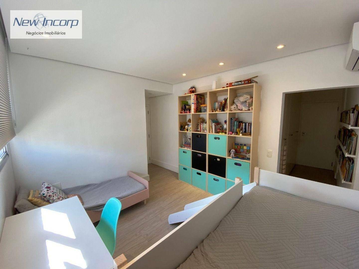 Apartamento à venda com 3 quartos, 187m² - Foto 8