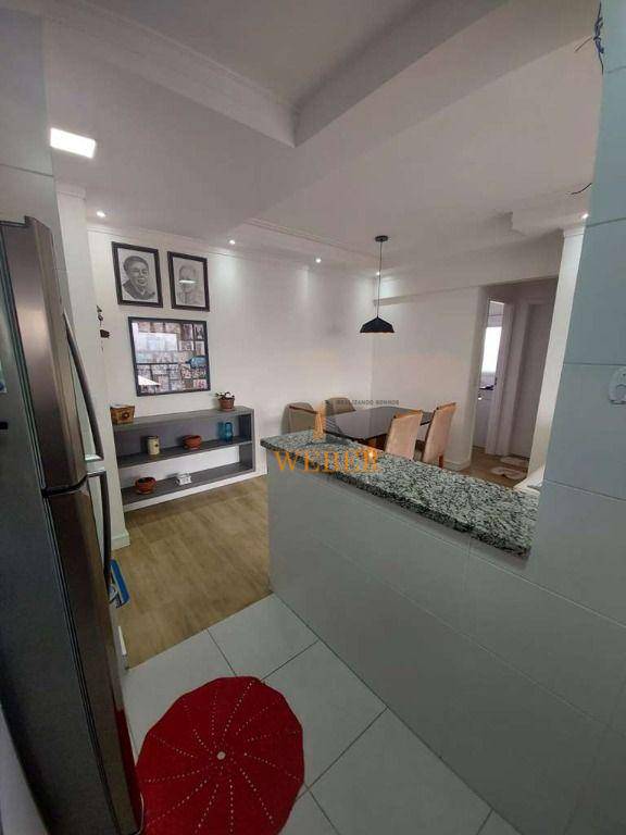 Apartamento à venda com 2 quartos, 54m² - Foto 25