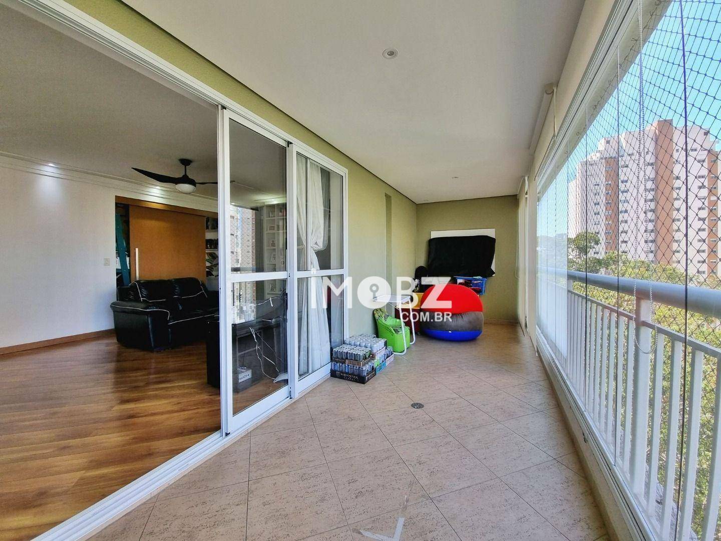 Apartamento à venda com 3 quartos, 121m² - Foto 7