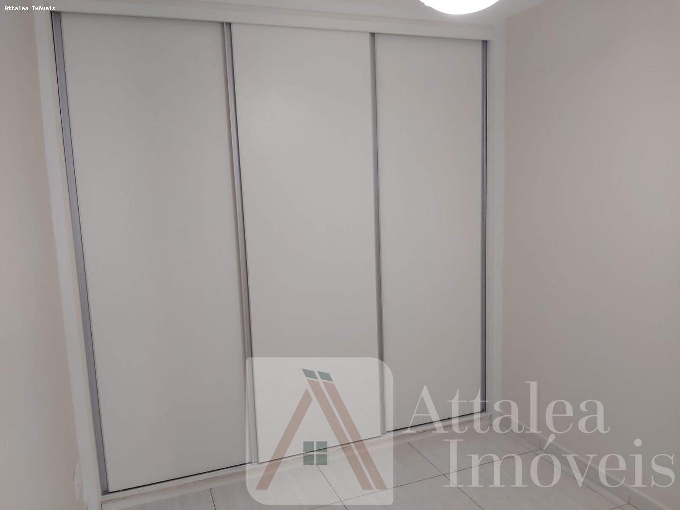 Apartamento à venda com 3 quartos, 92m² - Foto 17