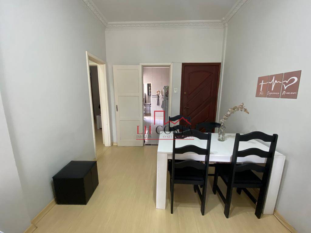 Apartamento à venda com 2 quartos, 90m² - Foto 4