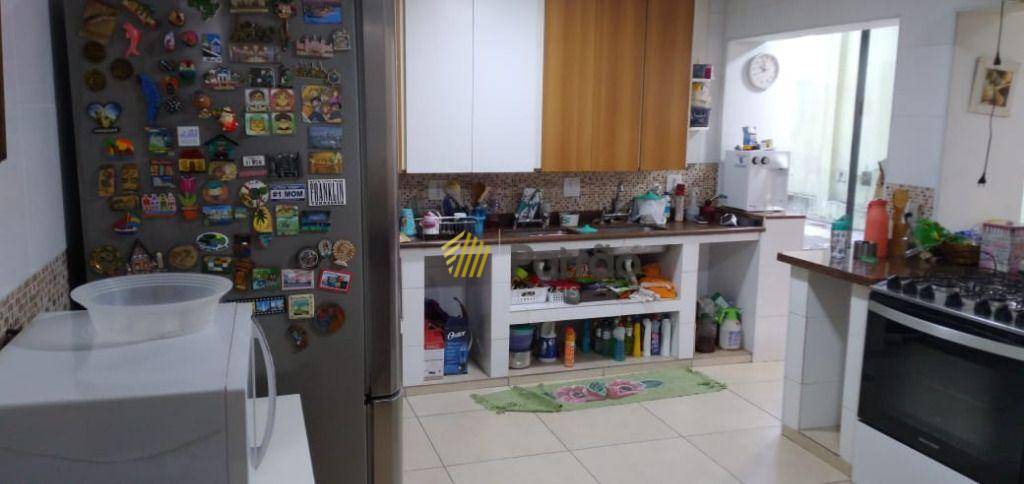 Sobrado à venda com 6 quartos, 336m² - Foto 6