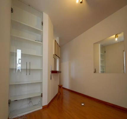 Apartamento à venda com 1 quarto, 50m² - Foto 1