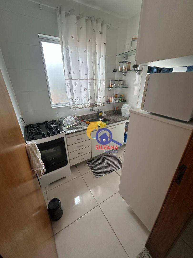 Apartamento à venda com 3 quartos, 58m² - Foto 3