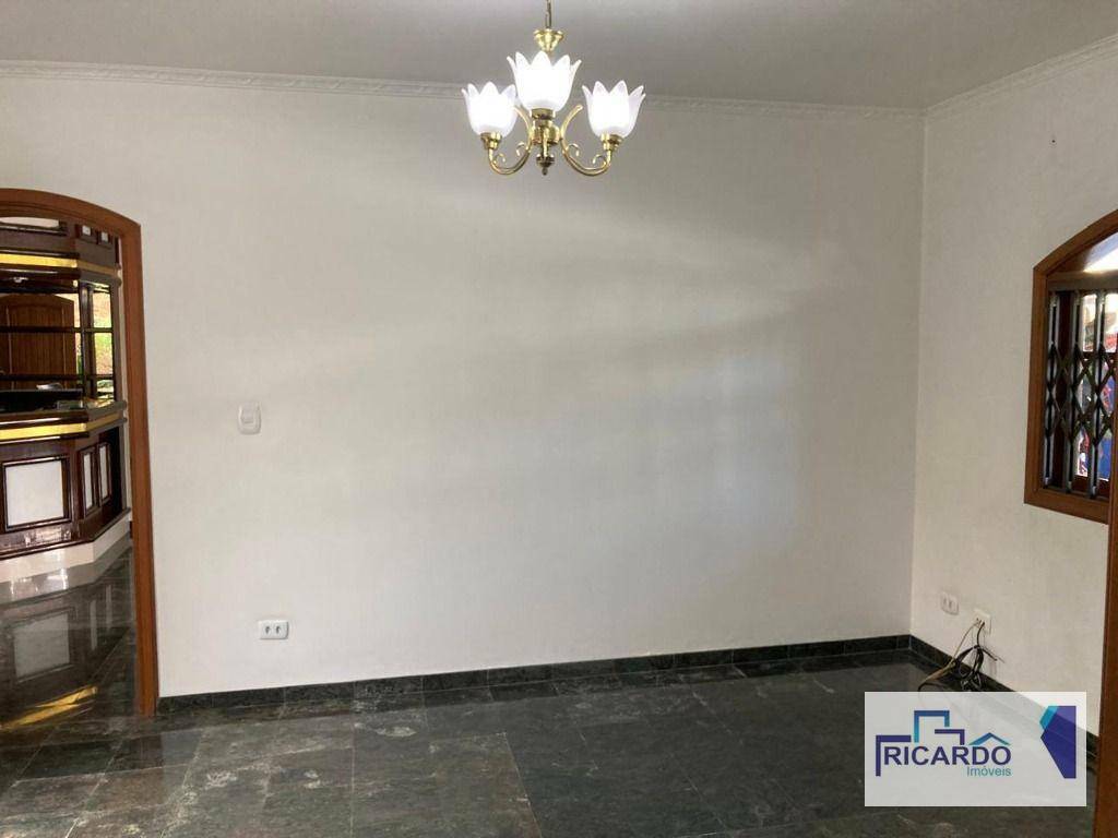 Casa à venda e aluguel com 3 quartos, 298m² - Foto 14