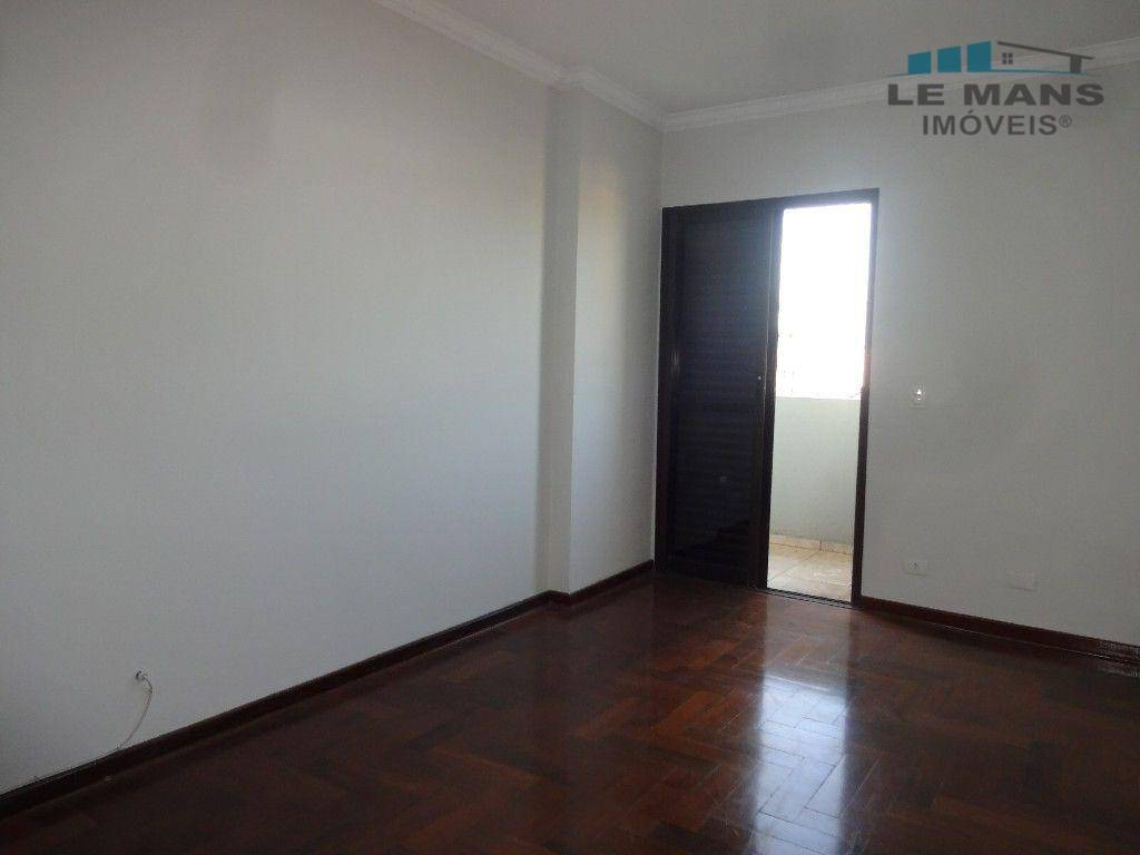 Apartamento à venda e aluguel com 3 quartos, 150m² - Foto 10