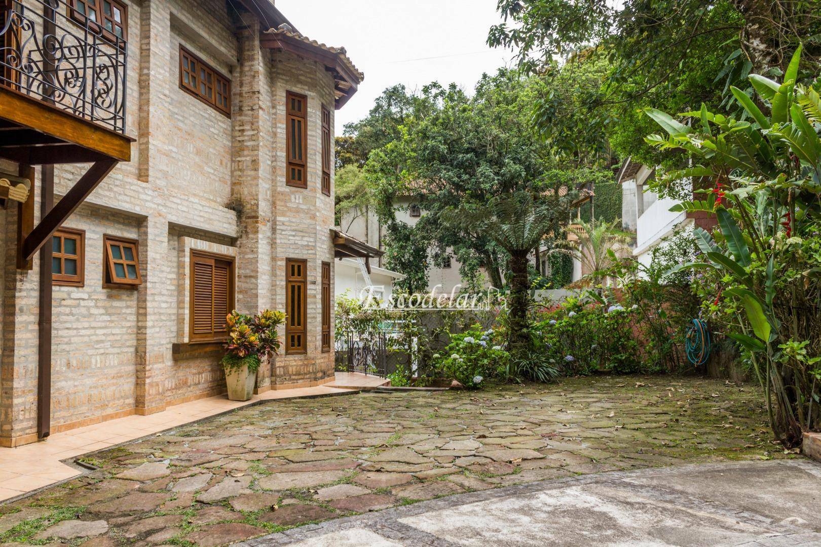 Casa de Condomínio à venda com 3 quartos, 400m² - Foto 5