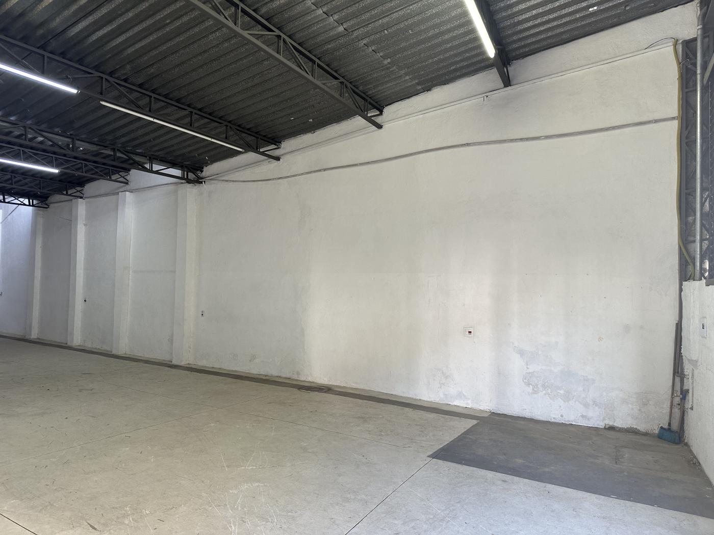 Prédio Inteiro à venda, 286m² - Foto 11