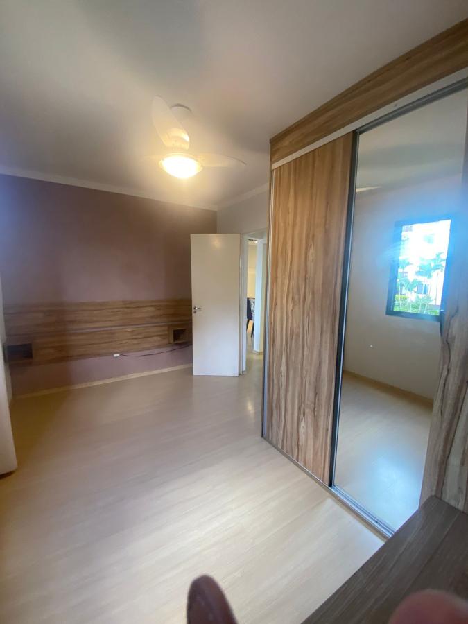 Apartamento para alugar com 2 quartos, 65m² - Foto 6