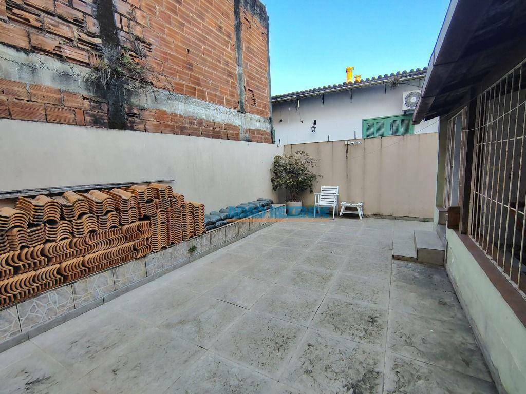 Casa à venda com 3 quartos, 115m² - Foto 20