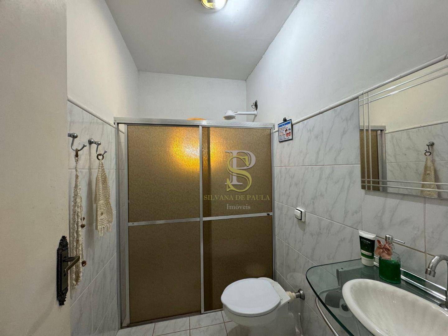 Chácara à venda com 4 quartos, 250m² - Foto 17