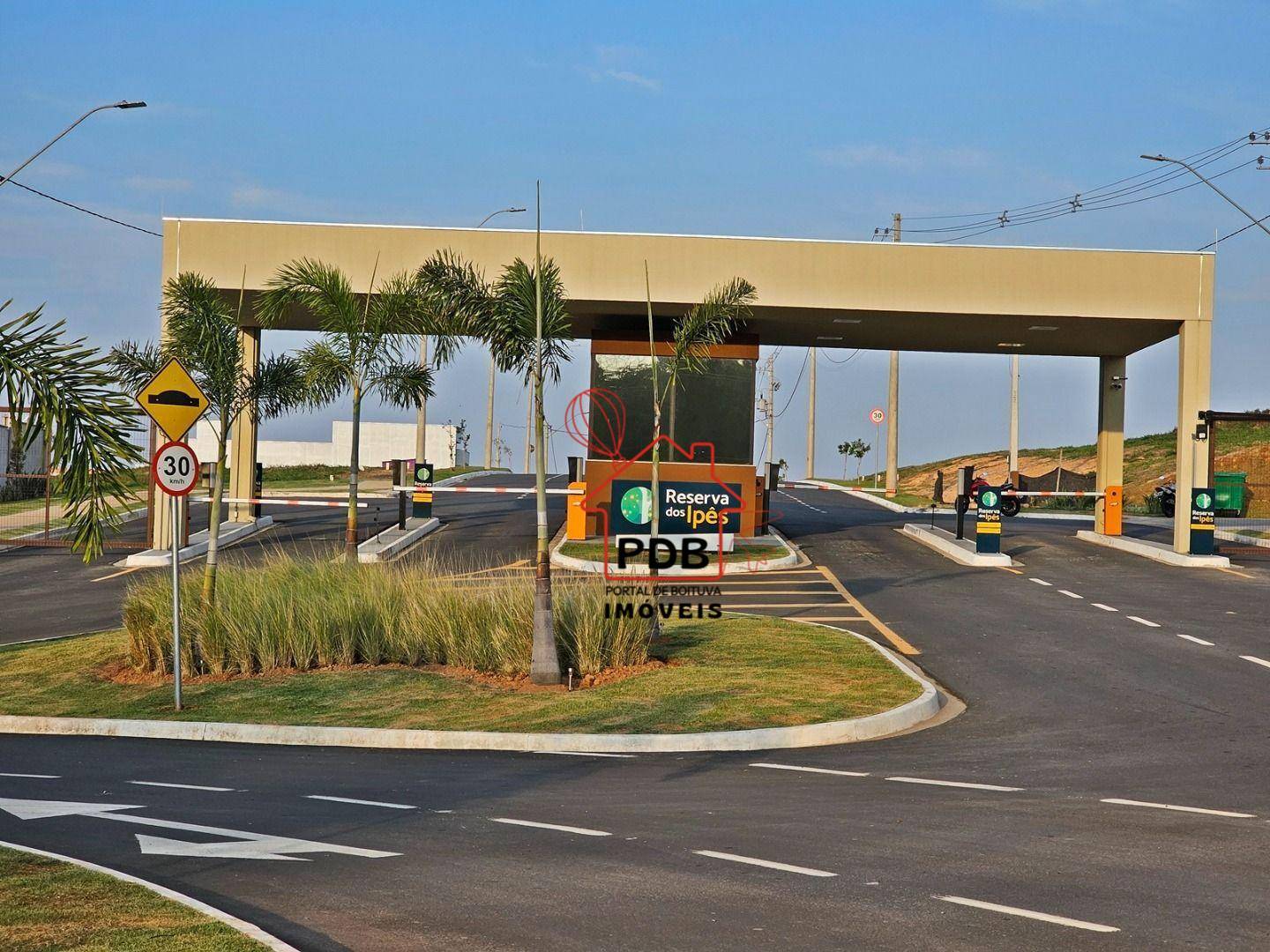 Loteamento e Condomínio, 220 m² - Foto 3