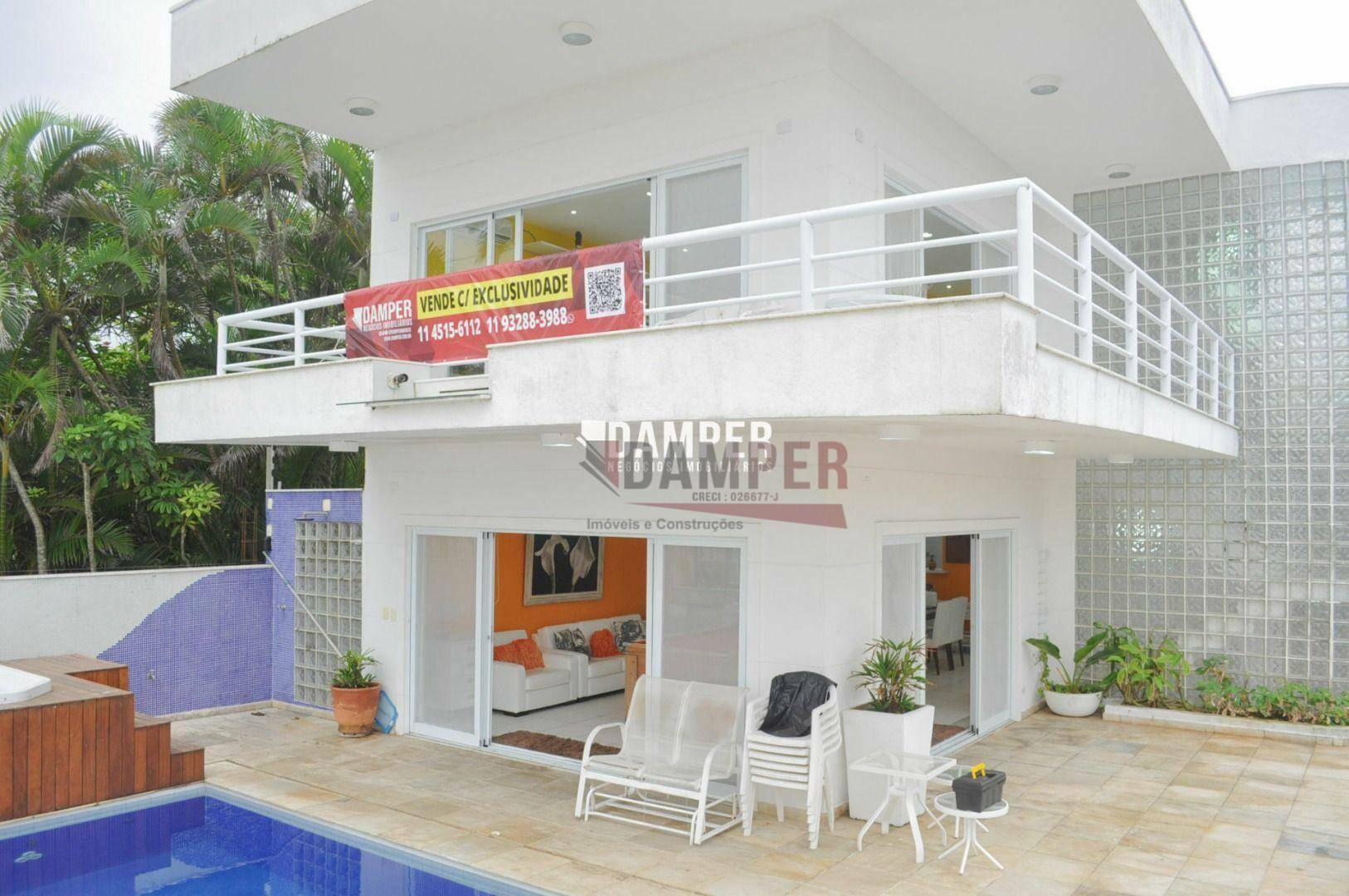 Sobrado à venda com 8 quartos, 585m² - Foto 1