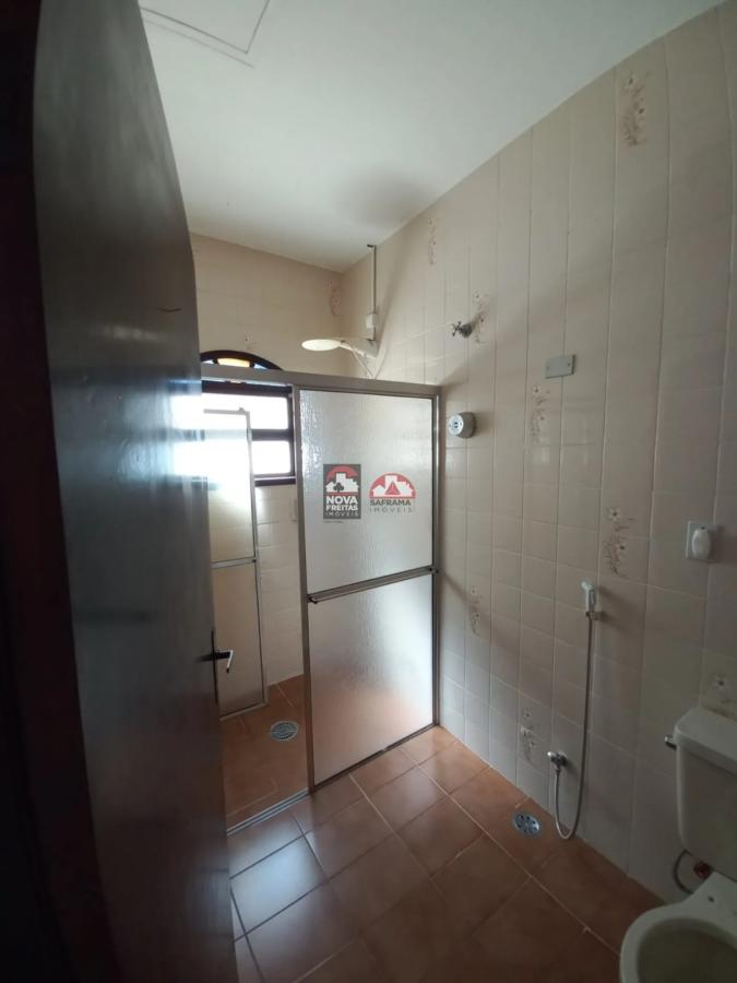 Sobrado à venda com 4 quartos, 320m² - Foto 7