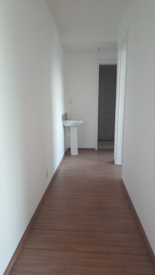 Apartamento para alugar com 2 quartos, 45m² - Foto 4