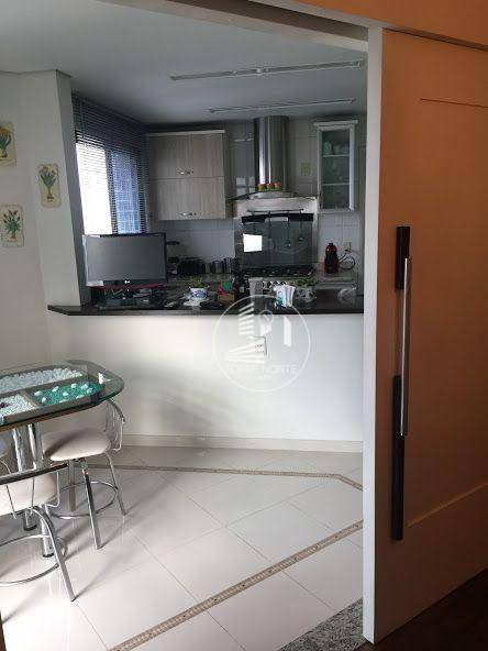 Cobertura à venda com 4 quartos, 322m² - Foto 5