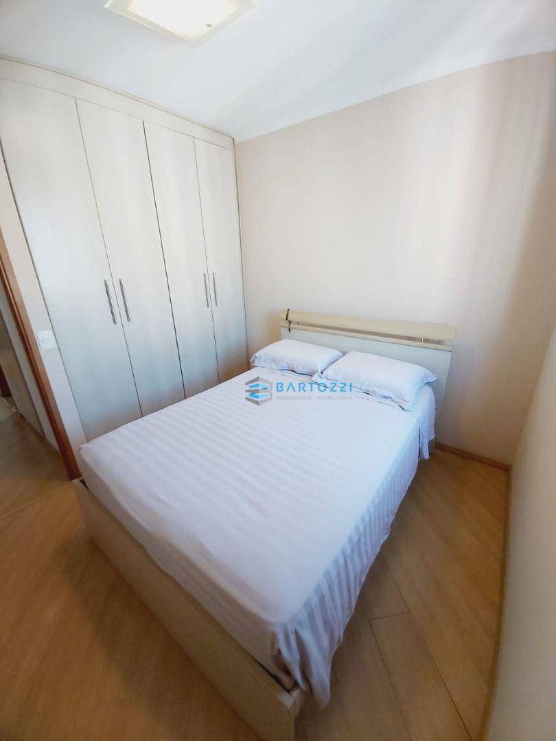 Apartamento à venda com 3 quartos, 60m² - Foto 10