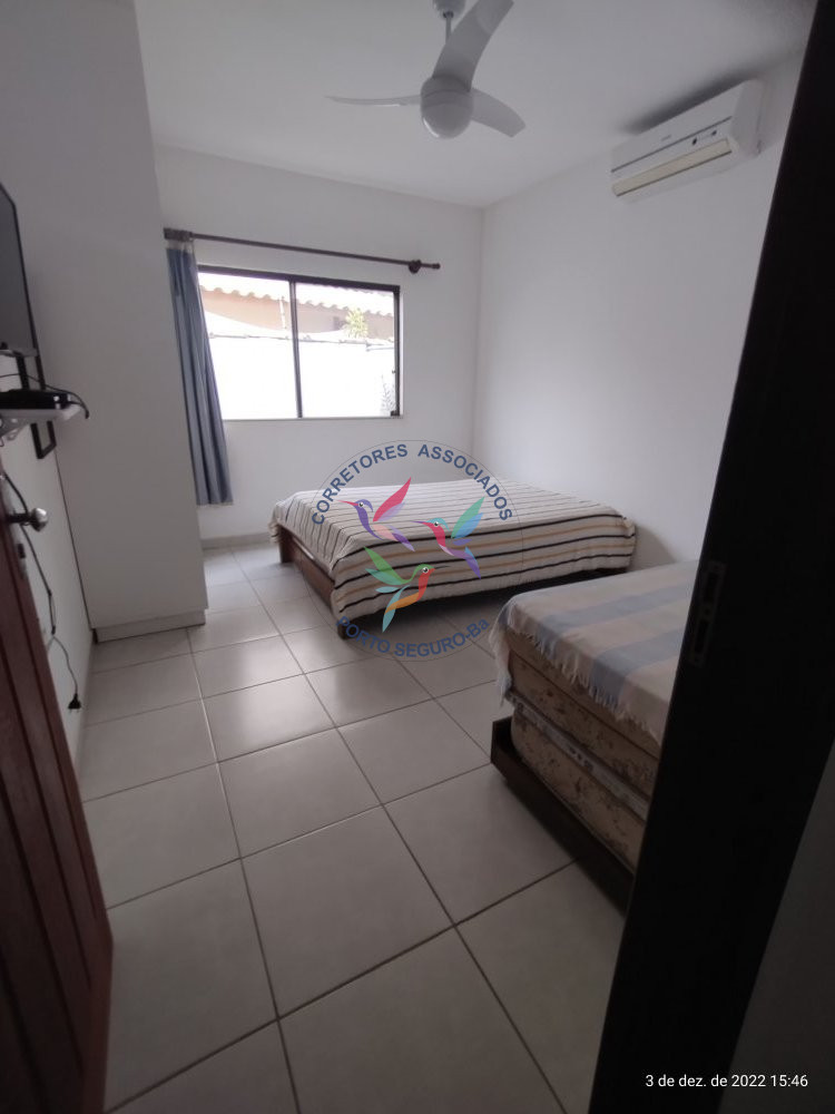 Casa à venda com 4 quartos, 170m² - Foto 2