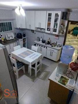 Sobrado à venda com 4 quartos, 231m² - Foto 2