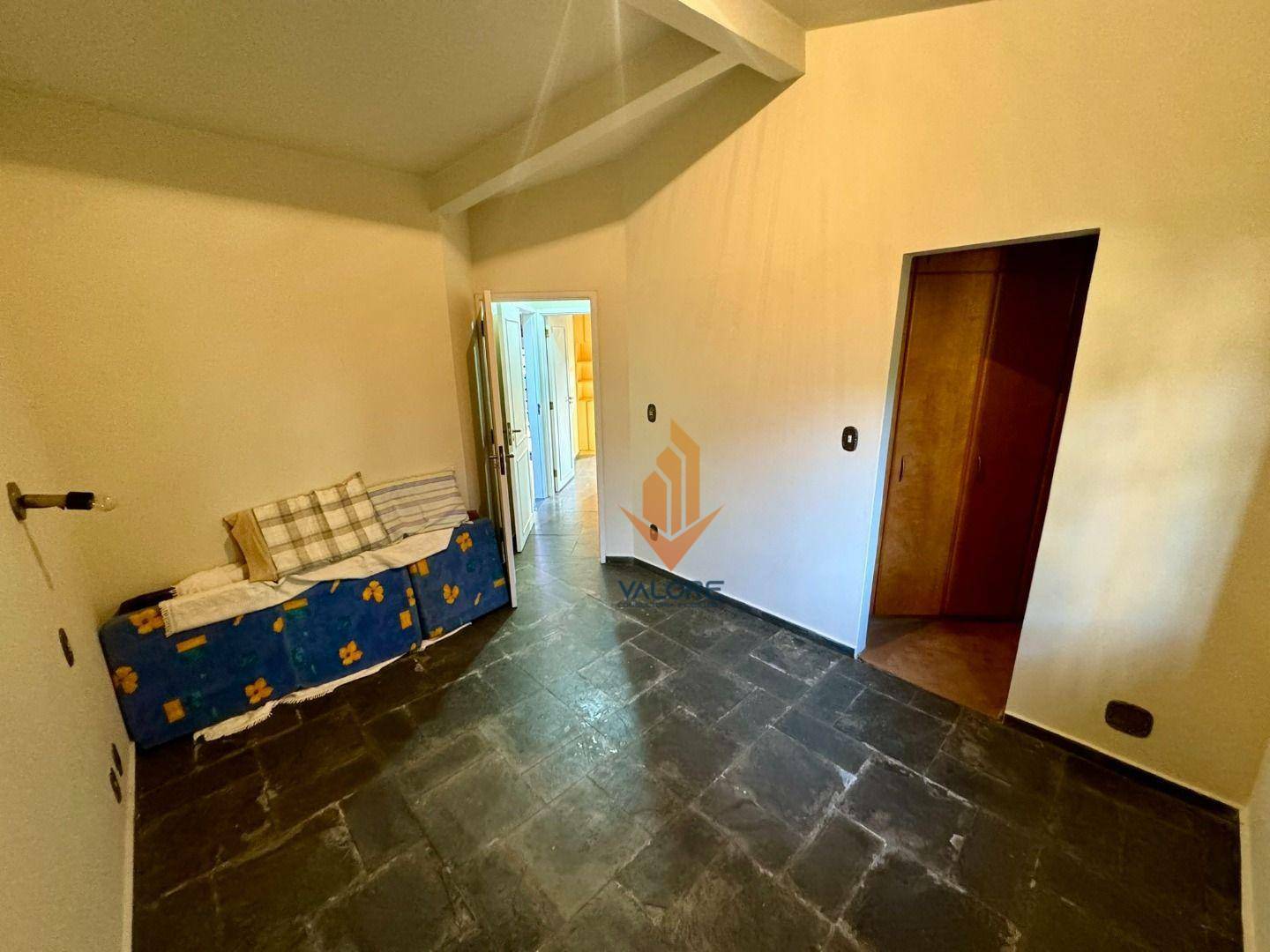 Casa à venda com 4 quartos, 257m² - Foto 29