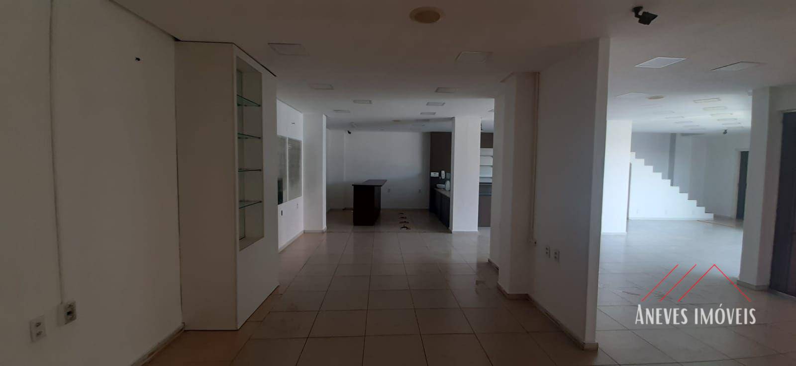 Prédio Inteiro para alugar, 250m² - Foto 24