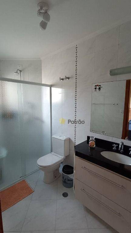 Sobrado à venda com 4 quartos, 302m² - Foto 42