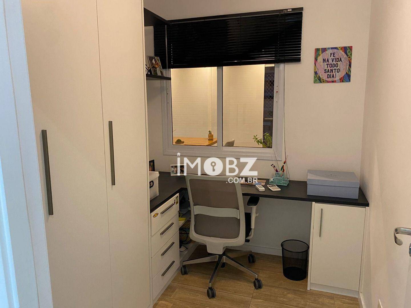 Apartamento à venda com 3 quartos, 96m² - Foto 11