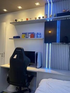 Apartamento à venda com 3 quartos, 140m² - Foto 2