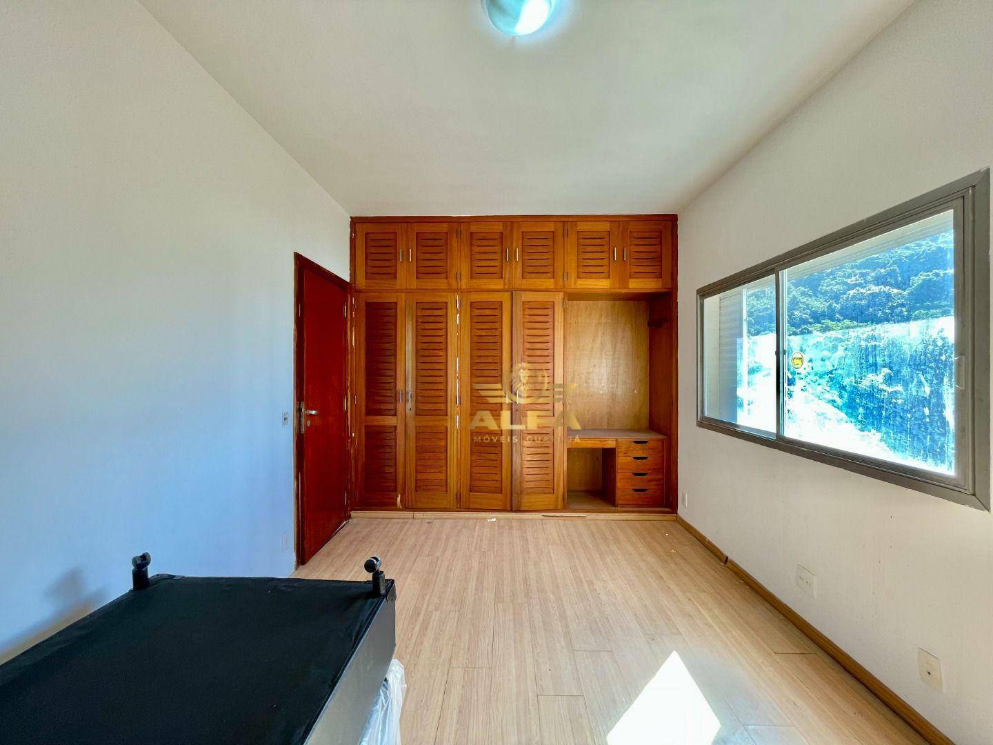 Apartamento à venda com 4 quartos, 160m² - Foto 18