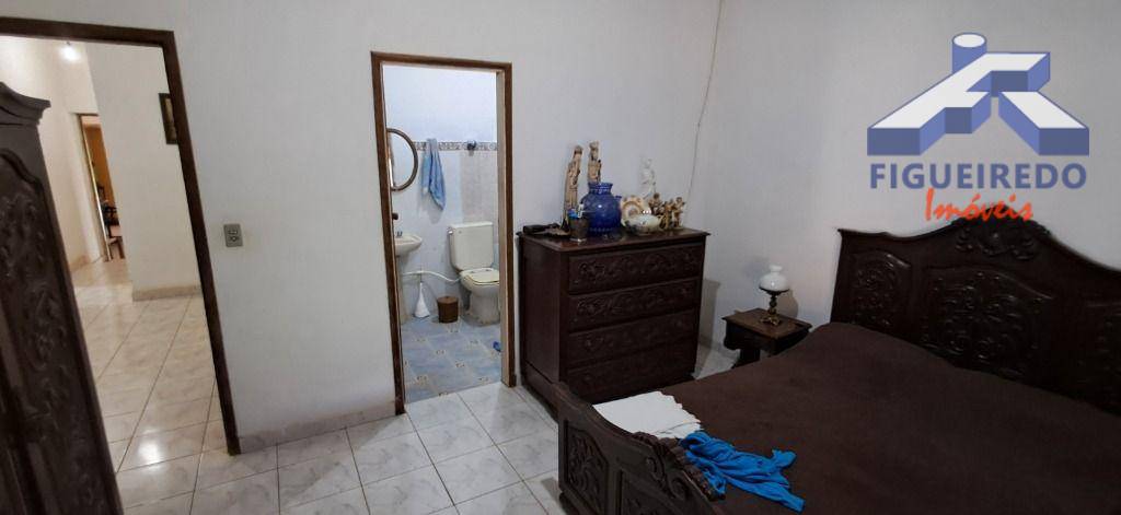 Chácara para alugar com 5 quartos, 240m² - Foto 13