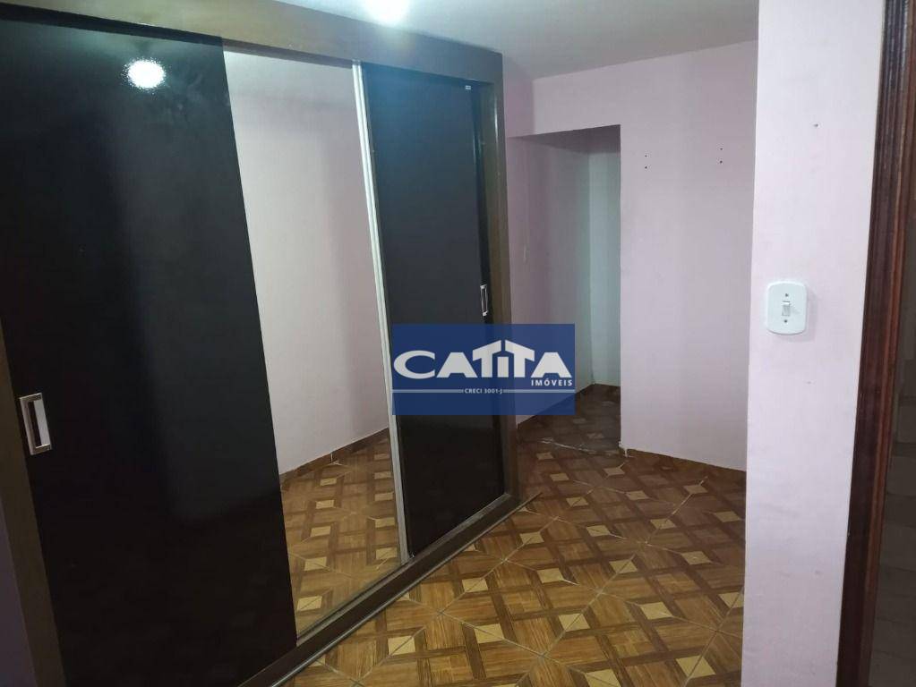 Sobrado à venda com 3 quartos, 200m² - Foto 17