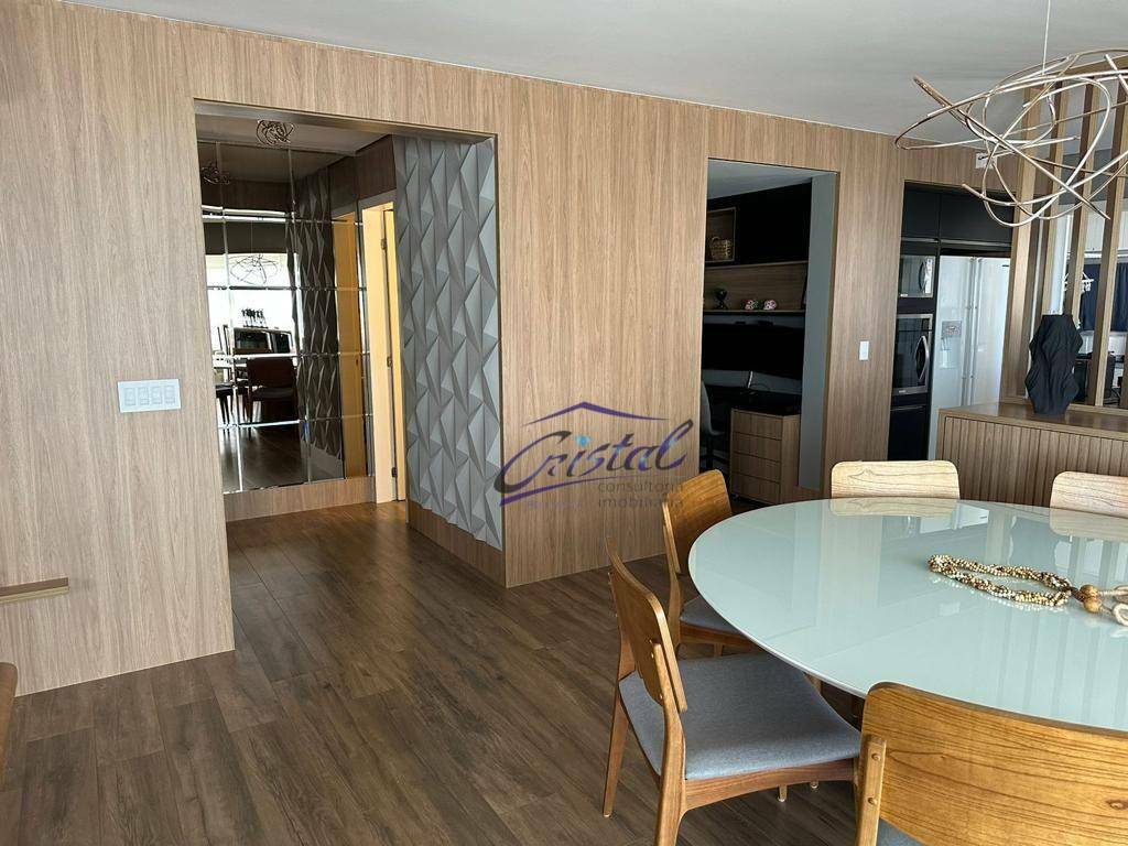 Apartamento à venda com 3 quartos, 171m² - Foto 7