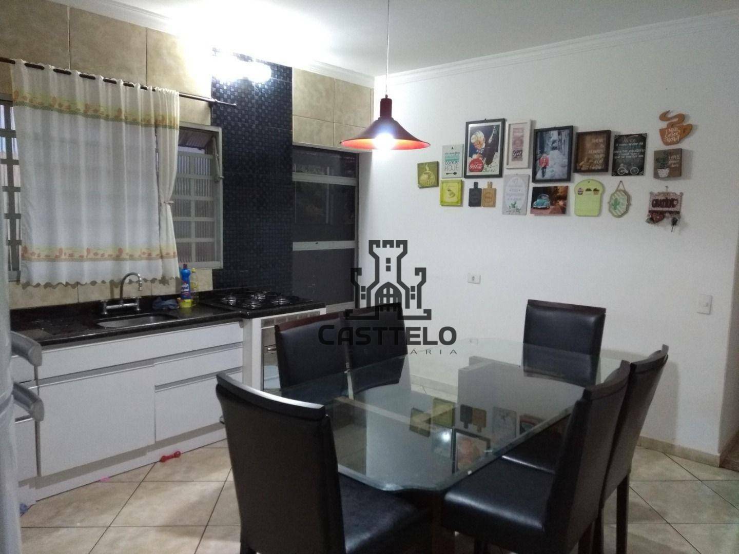 Sobrado à venda com 2 quartos, 252m² - Foto 4