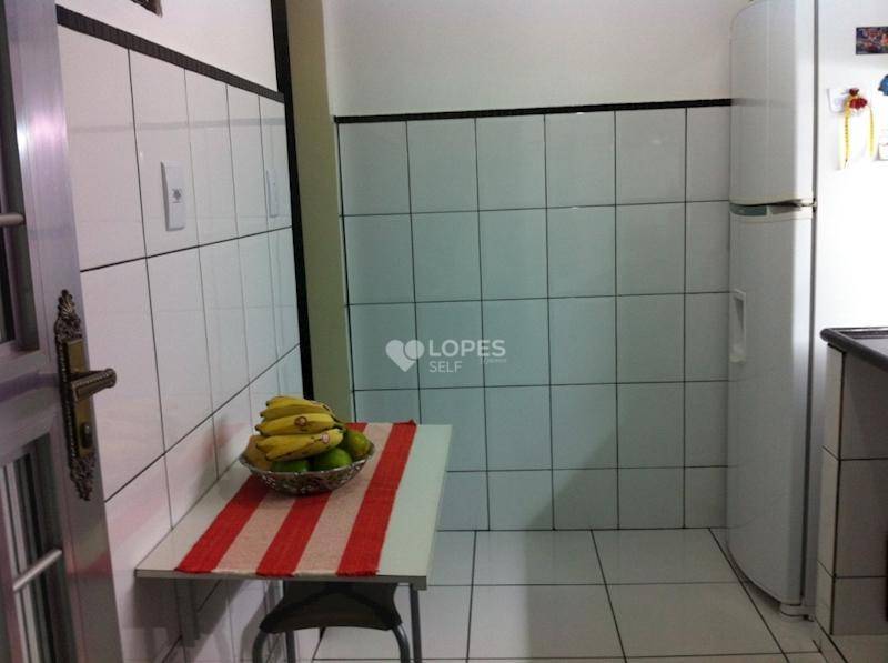 Apartamento à venda com 2 quartos, 79m² - Foto 8