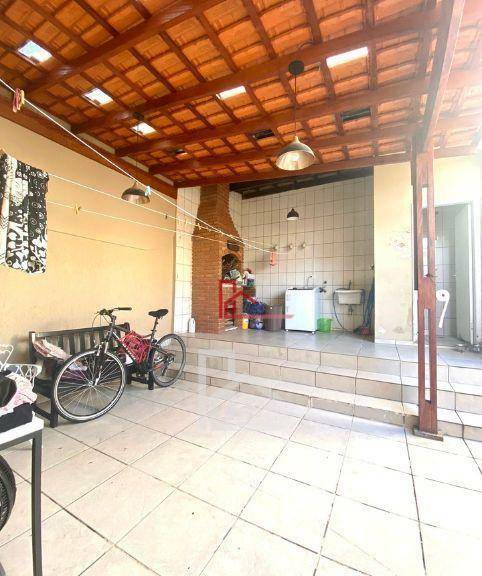 Casa à venda com 3 quartos, 185m² - Foto 27