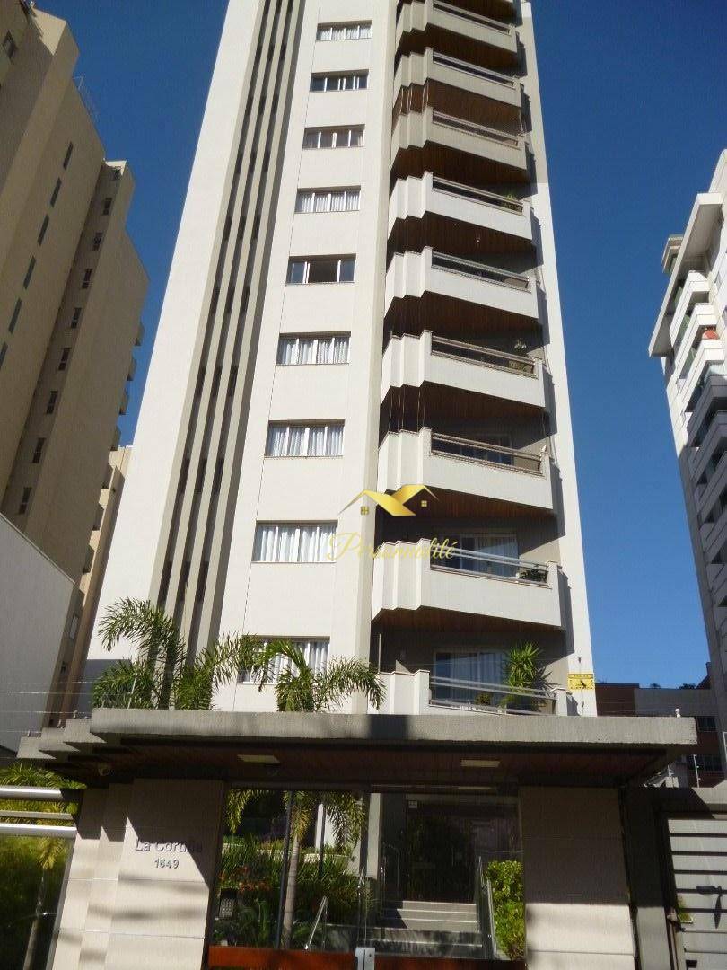 Apartamento à venda com 4 quartos, 205m² - Foto 1