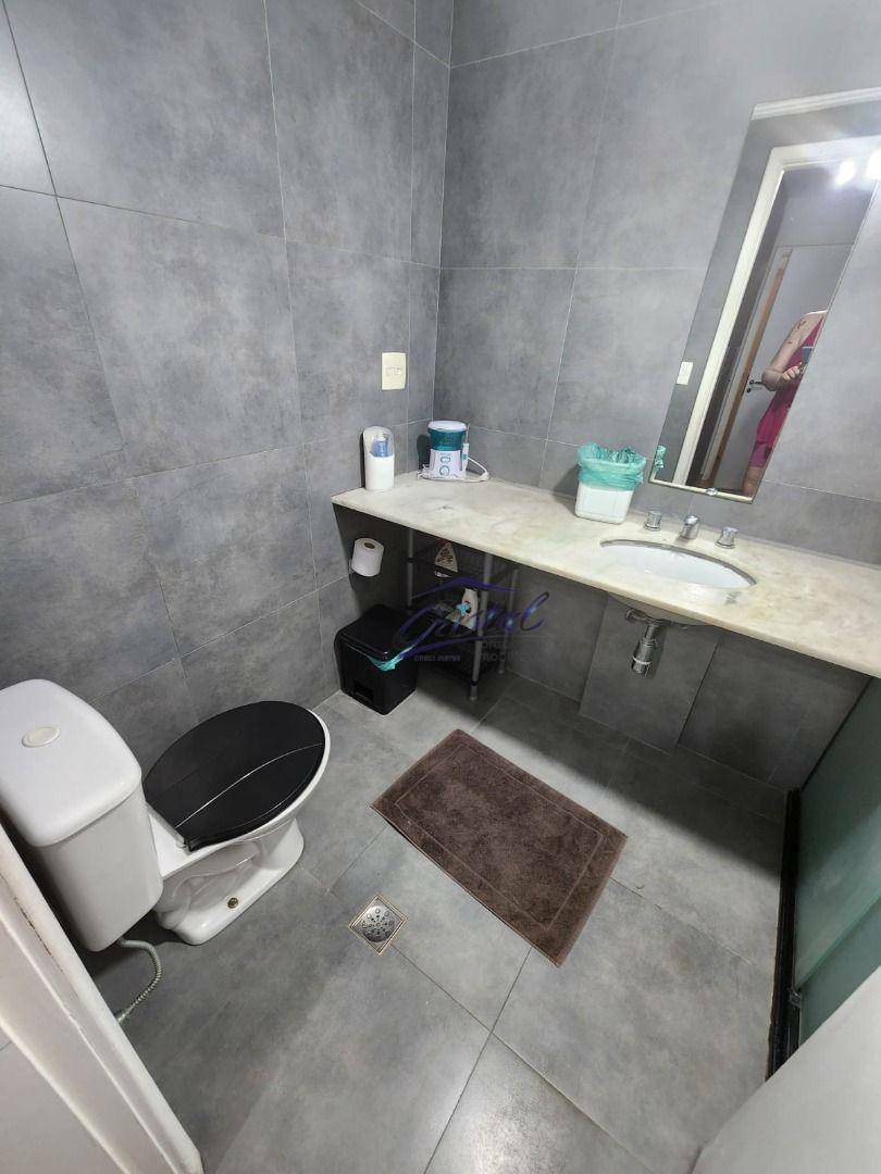 Apartamento à venda com 3 quartos, 134m² - Foto 21