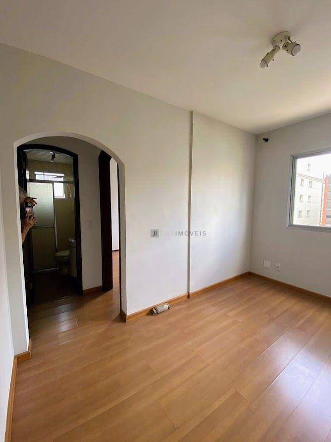 Apartamento à venda e aluguel com 1 quarto, 42m² - Foto 4