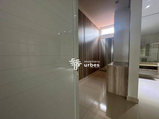 Casa à venda com 4 quartos, 301m² - Foto 39