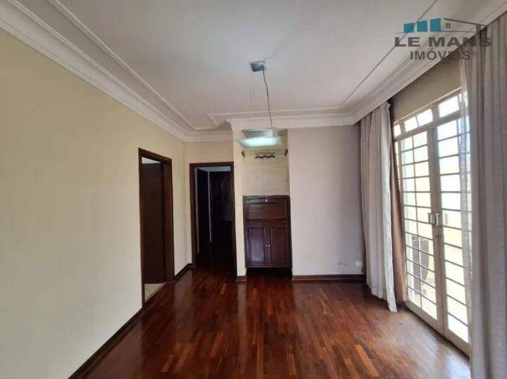 Casa à venda e aluguel com 3 quartos, 175m² - Foto 10