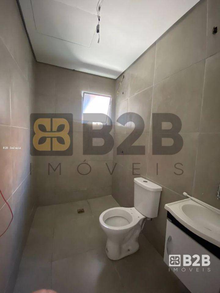 Casa à venda com 2 quartos, 139m² - Foto 9