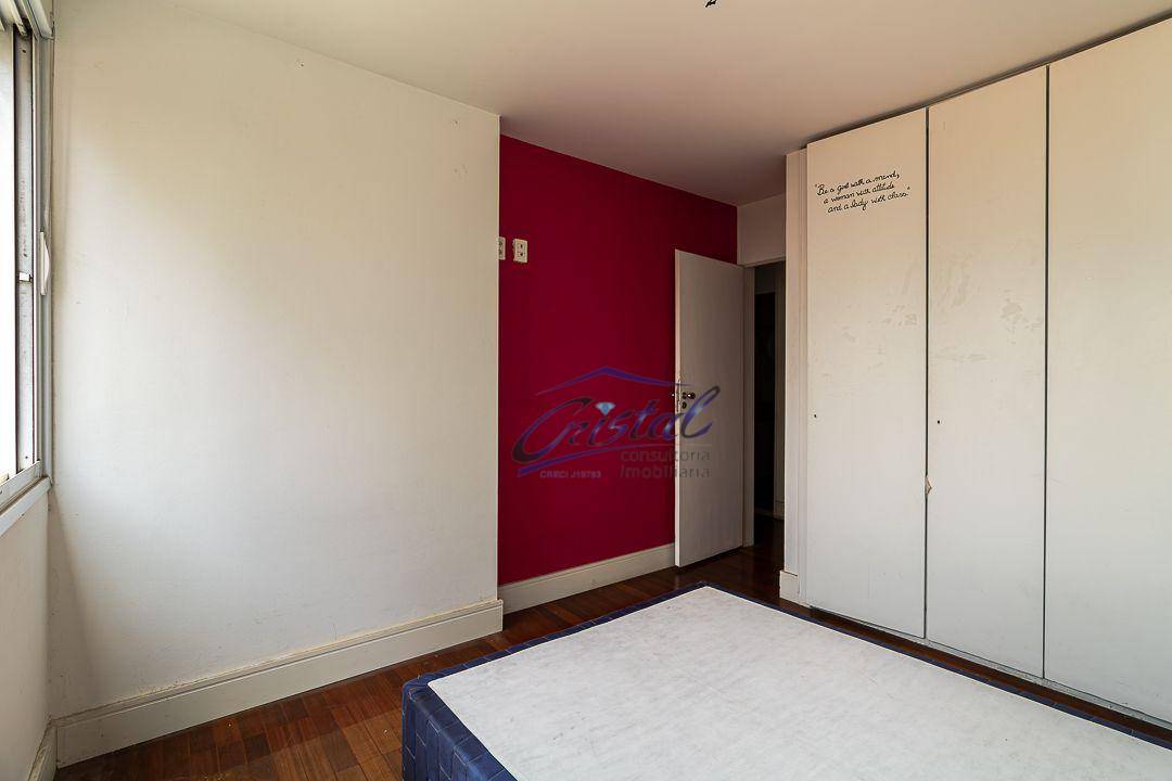 Apartamento à venda com 3 quartos, 94m² - Foto 18