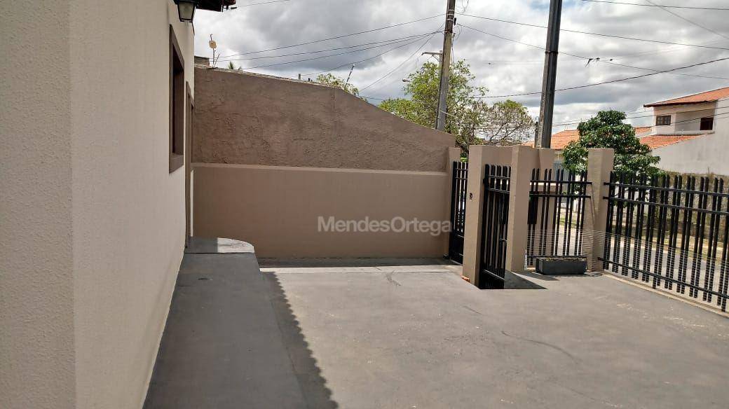 Casa à venda com 3 quartos, 87m² - Foto 6