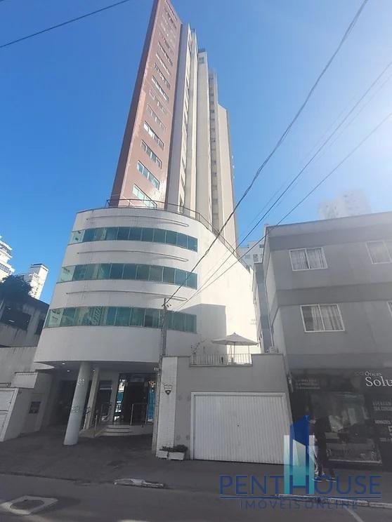 Apartamento à venda com 3 quartos, 285m² - Foto 17