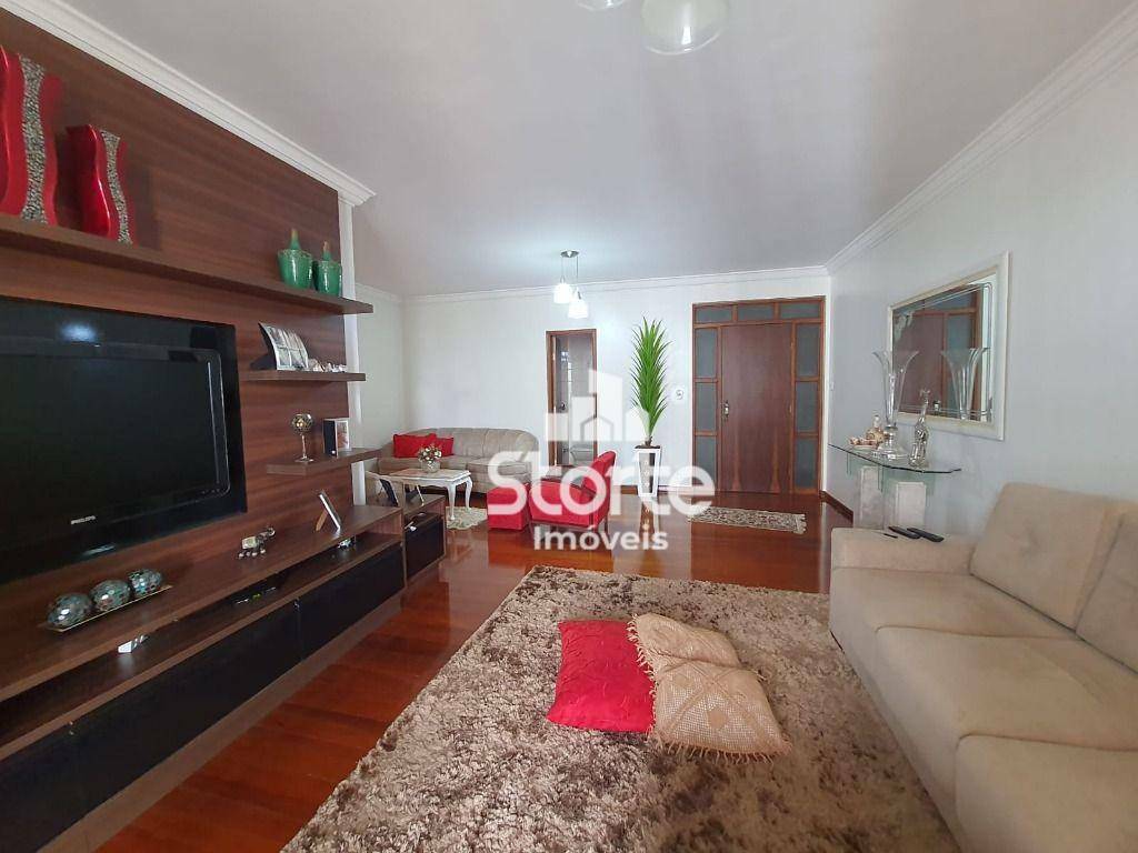 Apartamento à venda com 4 quartos, 153m² - Foto 4