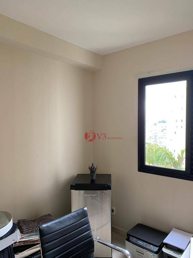 Apartamento à venda com 3 quartos, 65m² - Foto 3