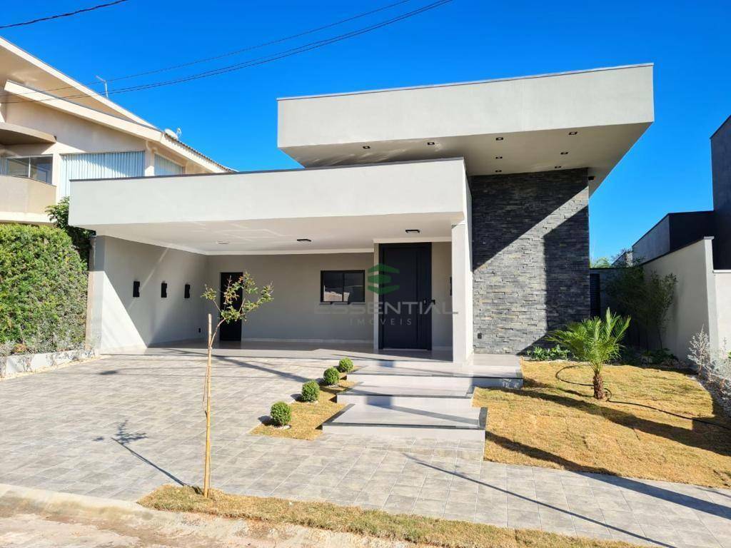 Casa de Condomínio à venda com 3 quartos, 190m² - Foto 1