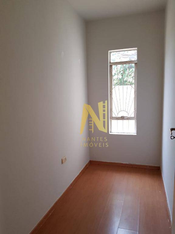 Casa à venda com 3 quartos, 130m² - Foto 11