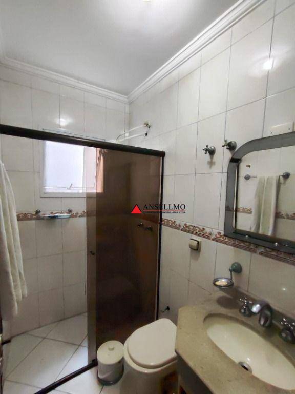 Sobrado à venda e aluguel com 4 quartos, 300m² - Foto 23