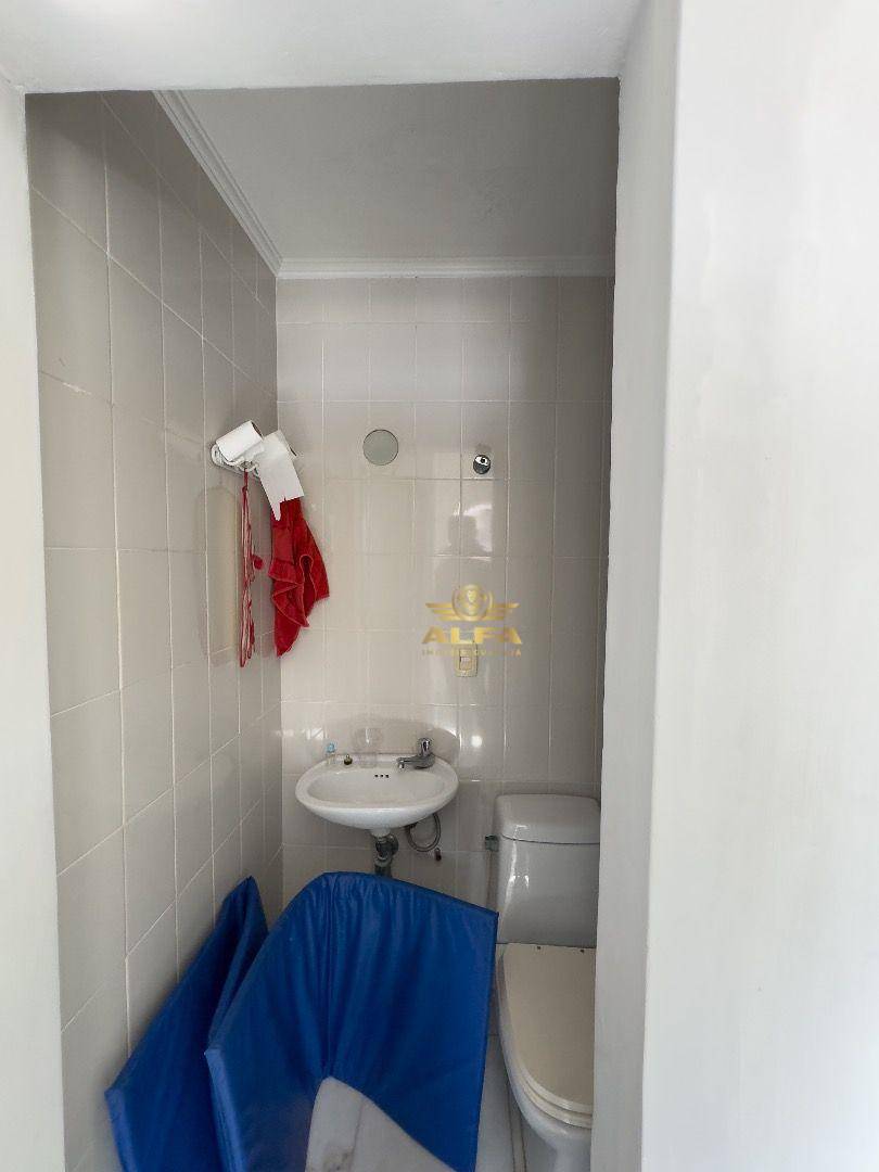 Apartamento à venda com 3 quartos, 189m² - Foto 29